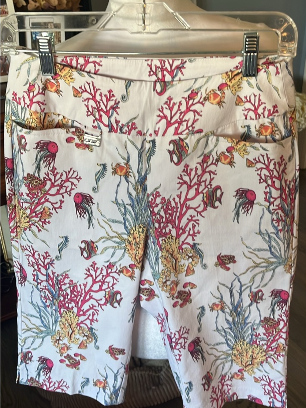Lulu-B White Coral & Pink Ocean-Print Bermuda Shorts